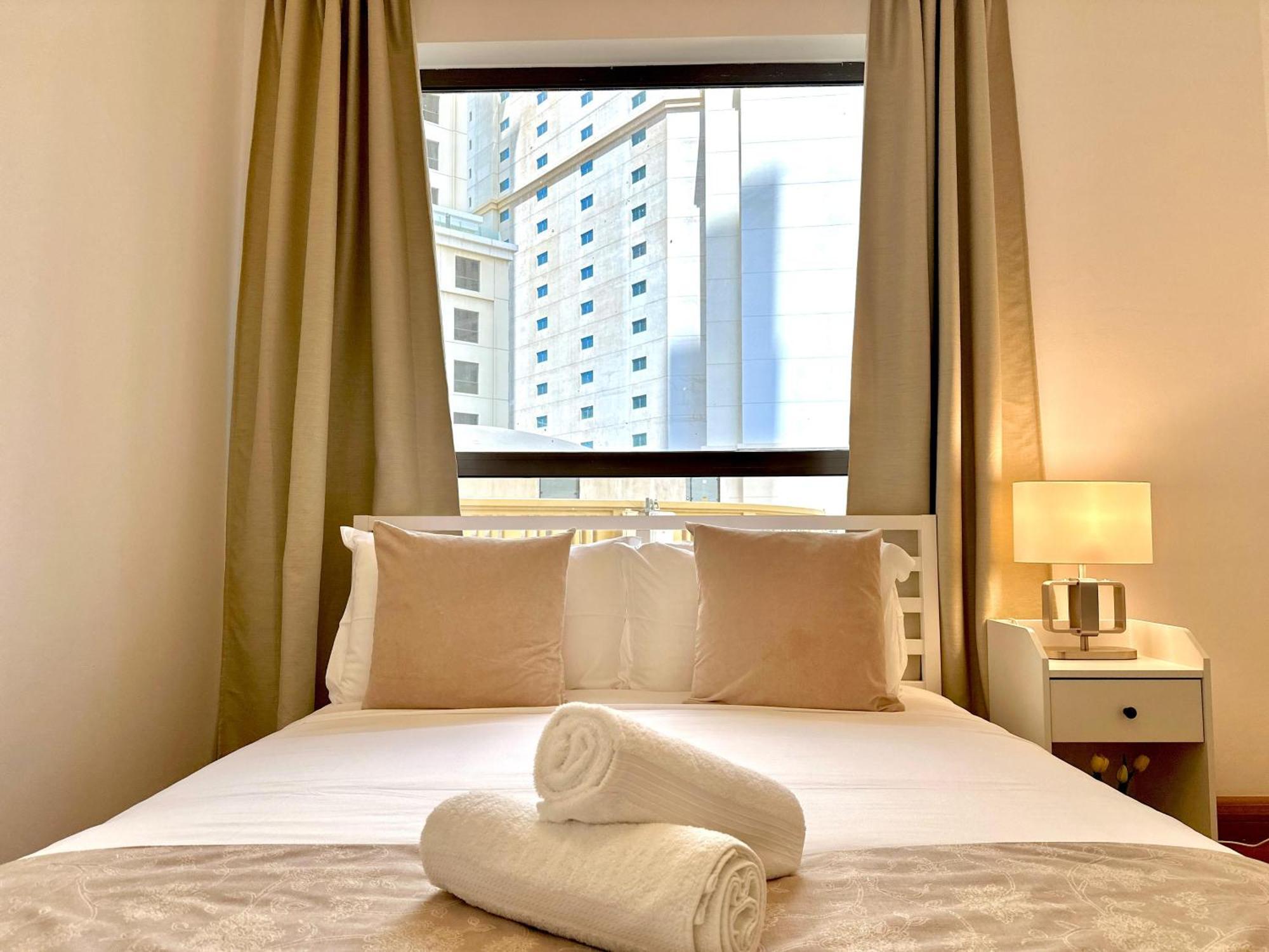 Beautiful 2Br & 4Br Apartments On Jbr Beach, Walking Distance To Bluewaters Island - By Sunkissed Holiday Homes Dubái Exterior foto