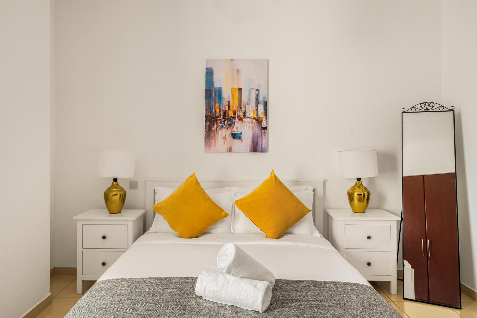 Beautiful 2Br & 4Br Apartments On Jbr Beach, Walking Distance To Bluewaters Island - By Sunkissed Holiday Homes Dubái Exterior foto